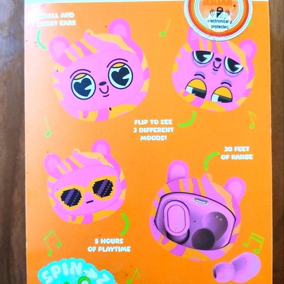 True Wireless Earbuds - Picture 3 of 5